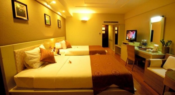 khách sạn Asia Paradise Nha Trang