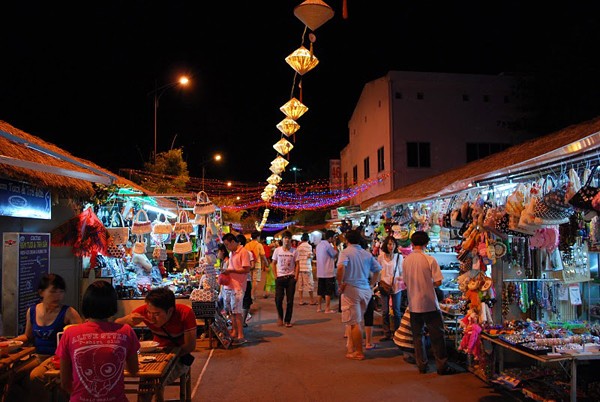 Chợ đêm Nha Trang – Điểm đến không thể bỏ qua của du khách