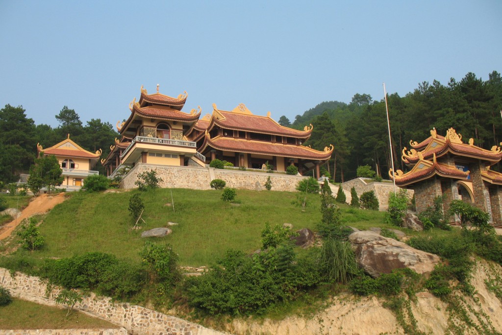 Quần-thể-kiến-trúc-của-Thiền-Viện-Trúc-Lâm1